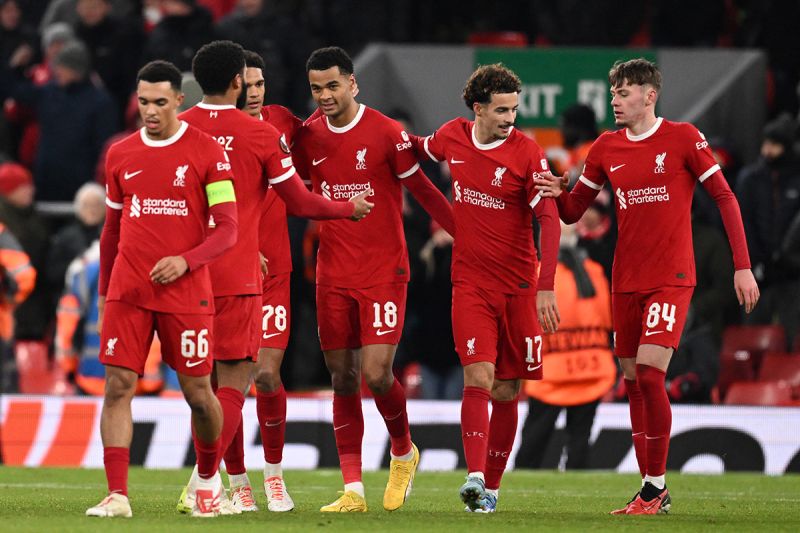 Liverpool bermain imbang 3-3 lawan Aston Villa