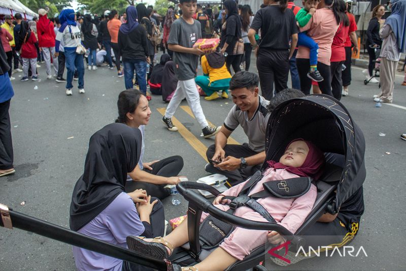 Makan gratis 10 ribu porsi di Palu