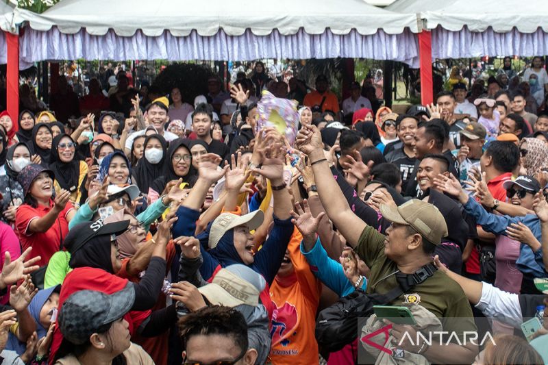 Warga tumplek di SIlaturahmi Rakyat Sulteng