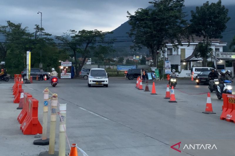 Pemkab Garut: Jalan akses ke gerbang Tol Cigatas sudah siap