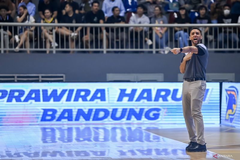 Pelatih sanjung pertahanan Prawira Harum Bandung saat taklukkan HK Eastern