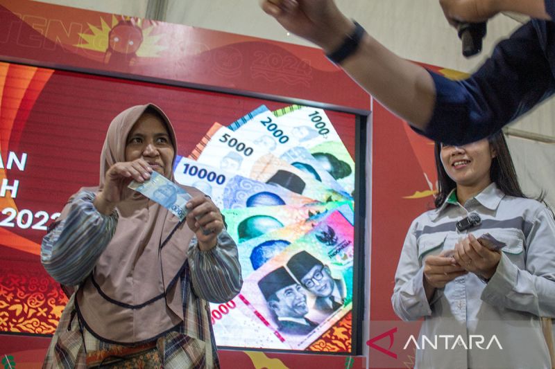 Sosialisasi keaslian uang rupiah di Palu