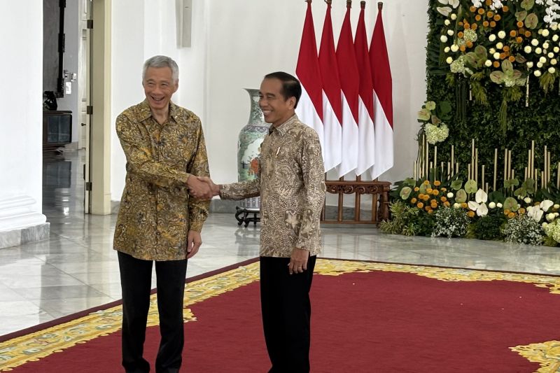 Jokowi menyambut kunjungan PM Singapura di Istana Bogor