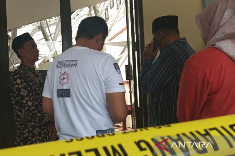 Disdik Cirebon pastikan perbaikan 300 ruang kelas selesai tahun in