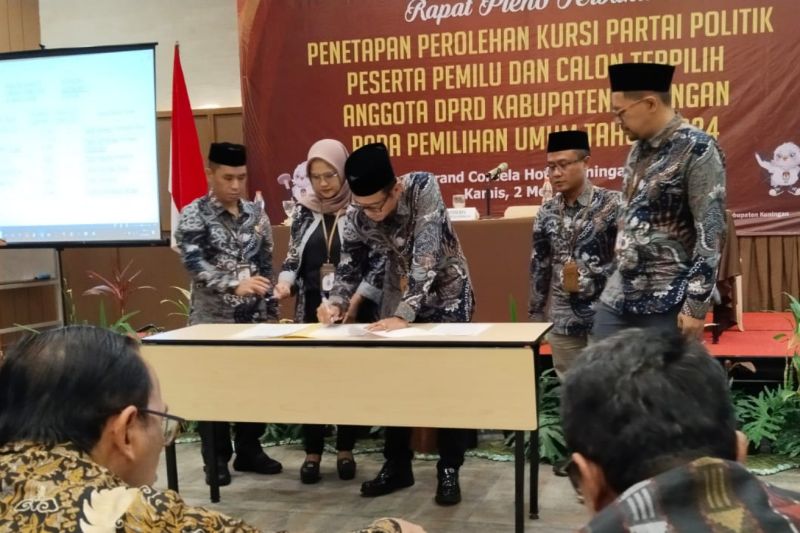 50 anggota DPRD terpilih hasil Pileg 2024 ditetapkan KPU Kuningan