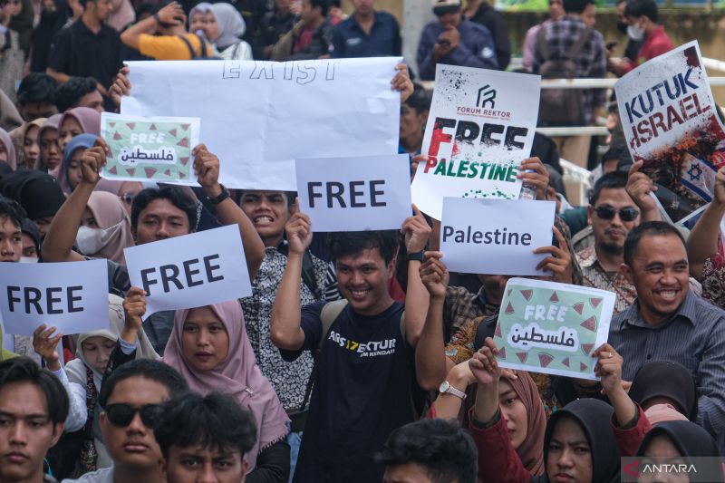 Aksi bela Palestina di Kendari