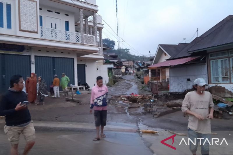 Dampak Galodo dari Gunung Singgalang