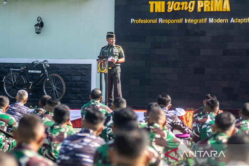 Kunjungan kerja Panglima TNI di Palu