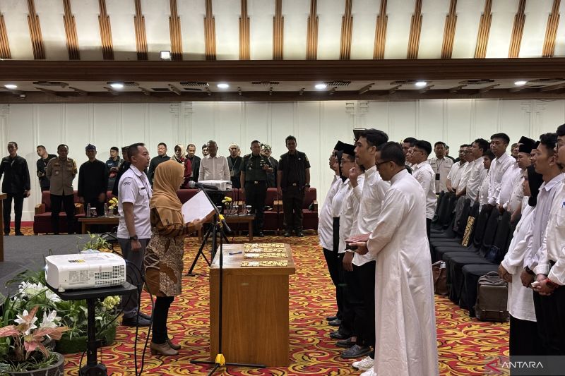 KPU Kota Bandung lantik 150 anggota PPK terpilih Pilkada 2024