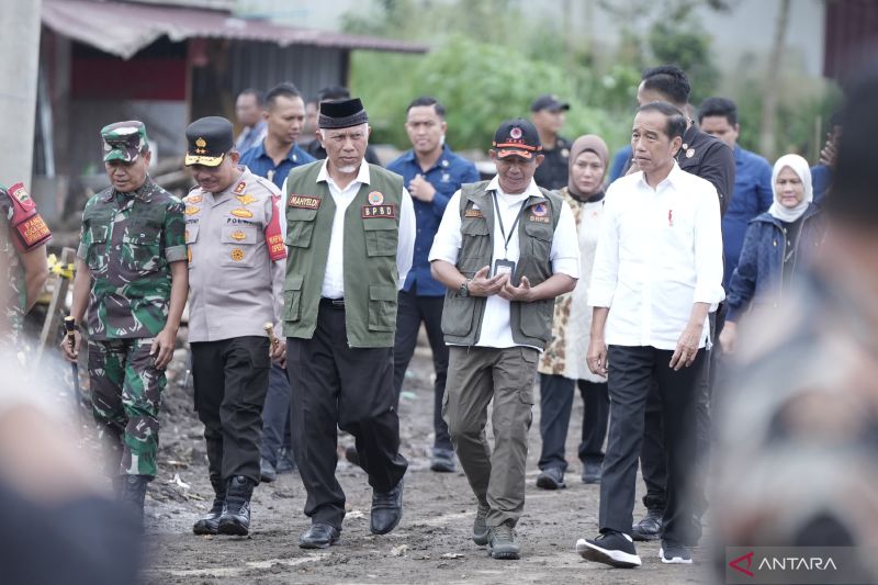 Presiden meninjau lokasi banjir bandang lahar dingin Marapi di Agam