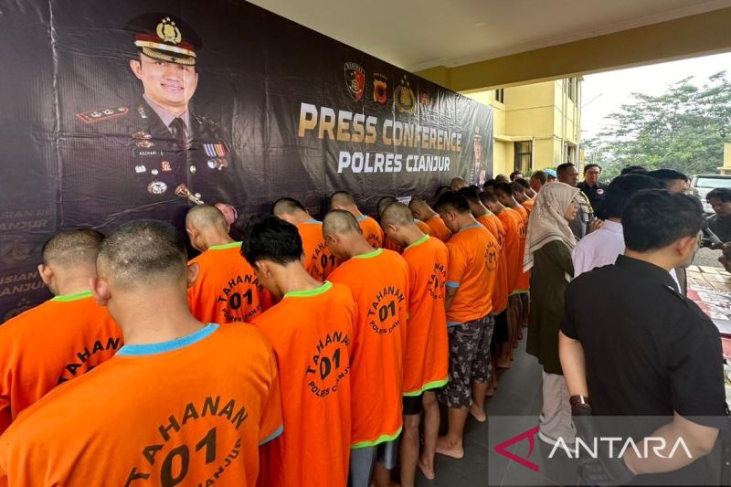 Polres Cianjur menangkap 24 orang terduga pengedar narkoba