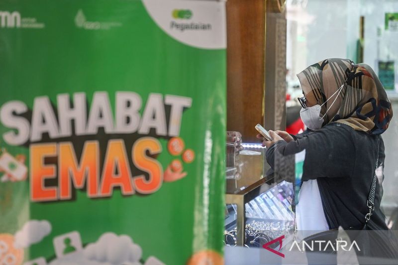 Harga emas Antam Rabu turun Rp3.000 menjadi Rp1,365 juta per gram