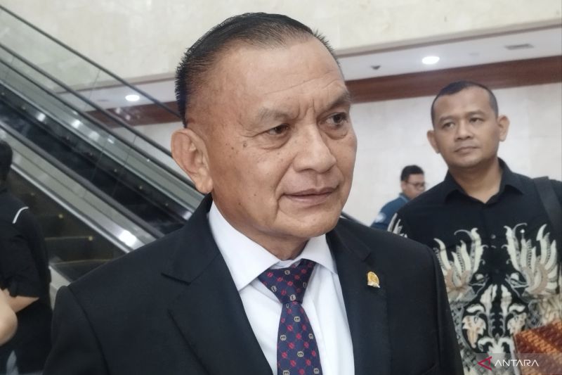 Golkar tunggu survei meski Ridwan Kamil didukung Gerindra maju Pilkada Jakarta