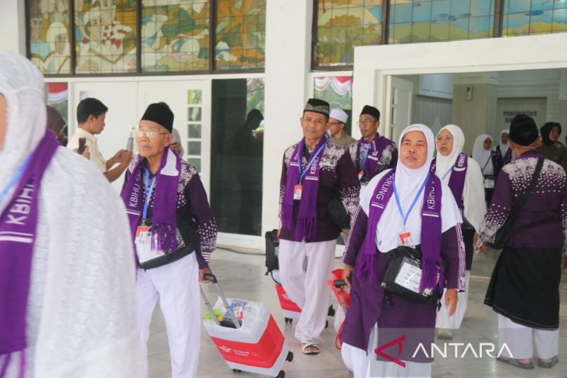 6 Calon haji asal Kabupaten Bogor batal terbang ke Arab Saudi