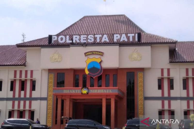 Polresta Pati tetapkan 3 tersangka kasus pengeroyokan atas  penarikan mobil rental