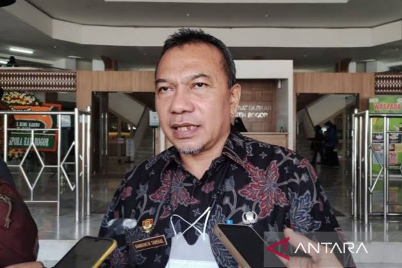 Kadisdik Bogor tindak pegawai selewengkan Dana BOS