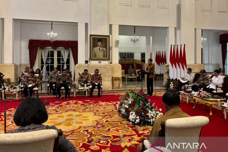 Jokowi mengaku senang peringkat daya saing RI mengalahkan Inggris dan Jepang