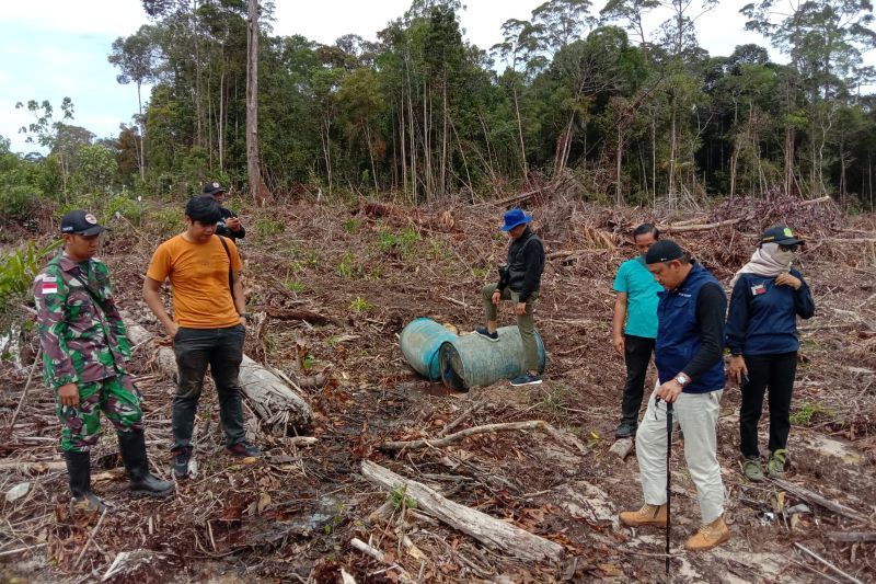 BKSDA - Satgas Pamtas Gagalkan Aktivitas Pertambangan Ilegal Di Sambas ...