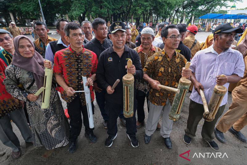 Peluncuran program Siskamling di Kendari