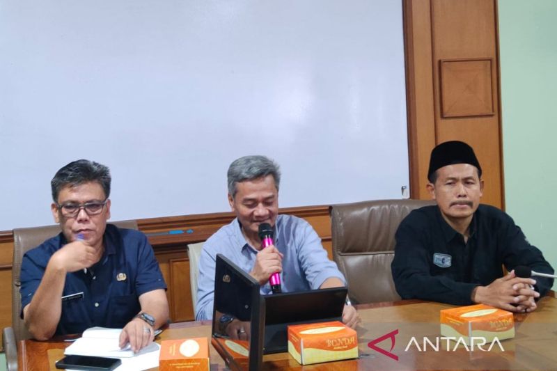 Hari Koperasi tingkat Jawa Barat di Karawang momentum tingkatkan peran koperasi