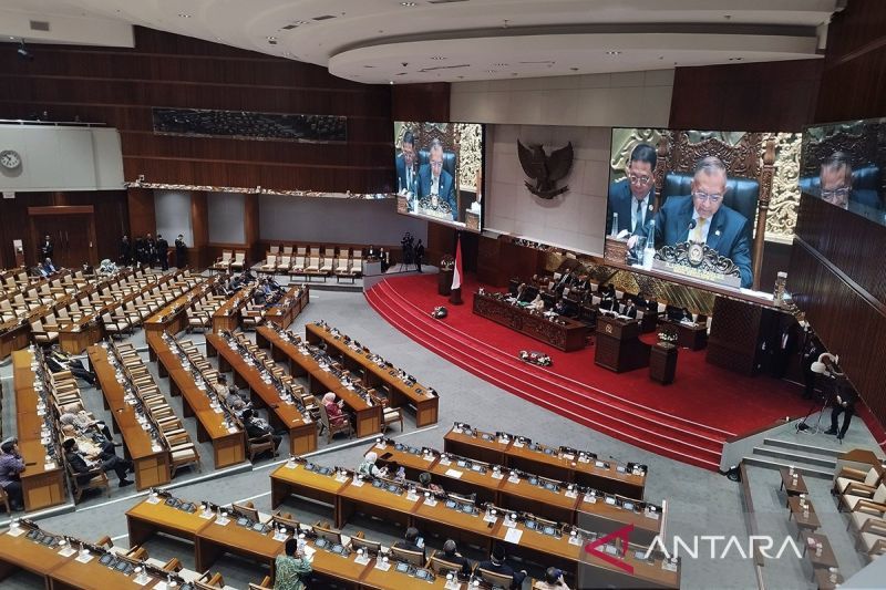 DPR Setujui RUU Wantimpres Jadi Dewan Pertimbangan Agung - ANTARA News