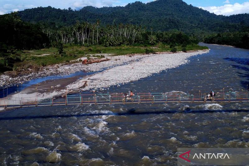 Penutupan sementara aktivitas tambang Suwawa Timur