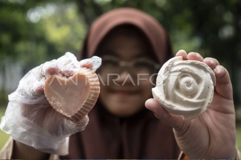 Lokakarya membuat sabun padat berbahan minyak jelantah