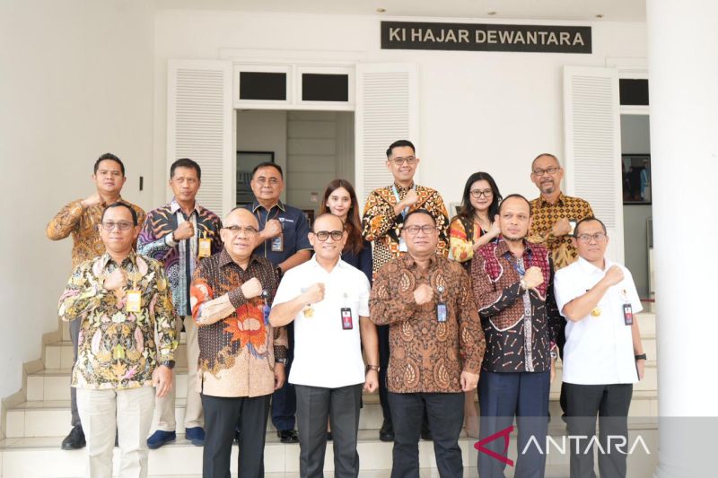 BANK MANTAP-ASABRI SERAHKAN TABUNGAN HARI TUA