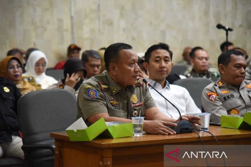 Cegah tawuran, Satpol PP terjunkan 260 personel di Jaktim