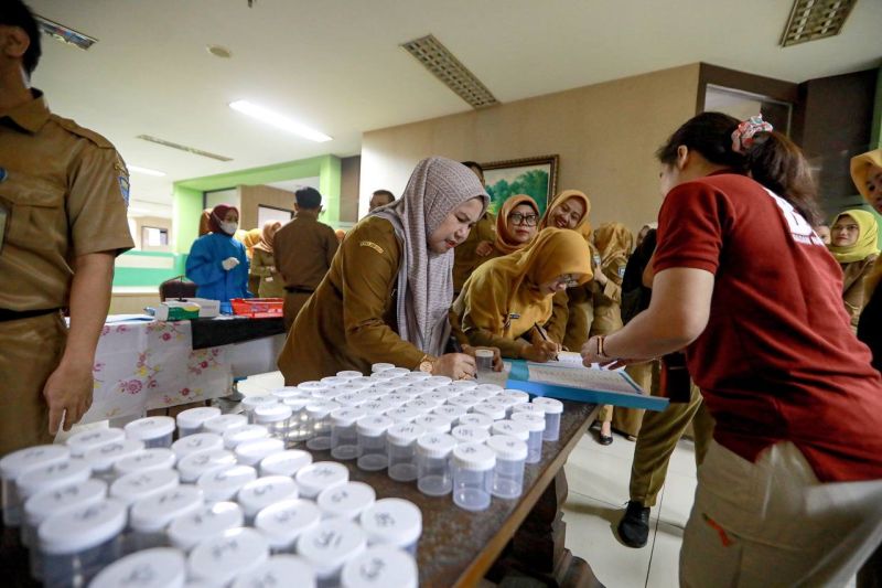 Pemkot Bandung dan BNN sidak tes urine ratusan ASN