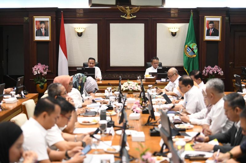 Pemprov Jabar sampaikan evaluasi PPDB 2024 ke Mendikbudristek