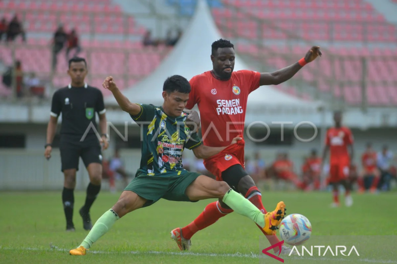 Semen Padang FC kalahkan tim sepak bola PON Sumbar