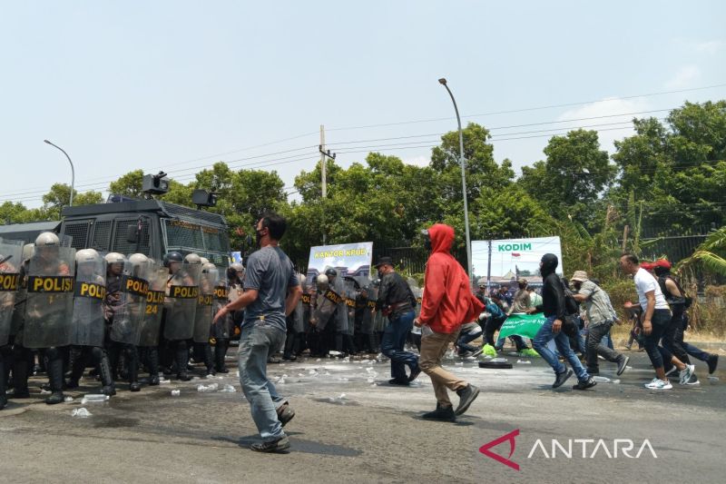 Polresta Cirebon kerahkan 1.300 personel dalam pengamanan Pilkada 2024