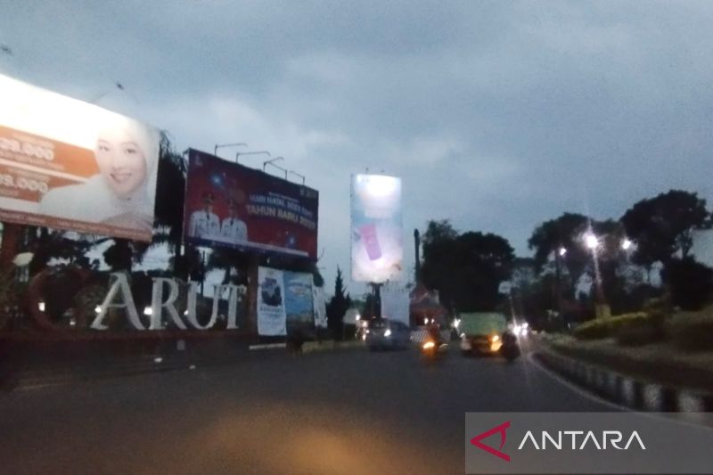 Garut usulkan ke Jabar pasang penerangan jalan umum tenaga surya di pedesaan