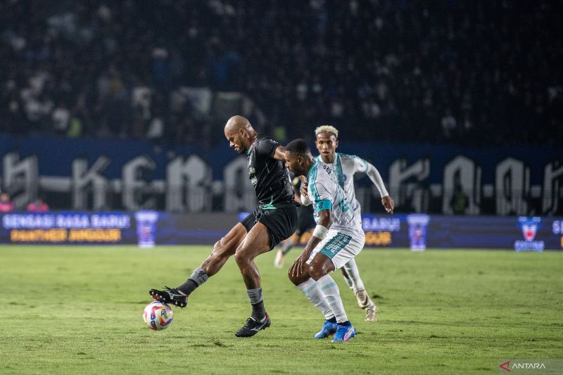 Persib Bandung lakukan penyesuaian ketika jamu Arema FC