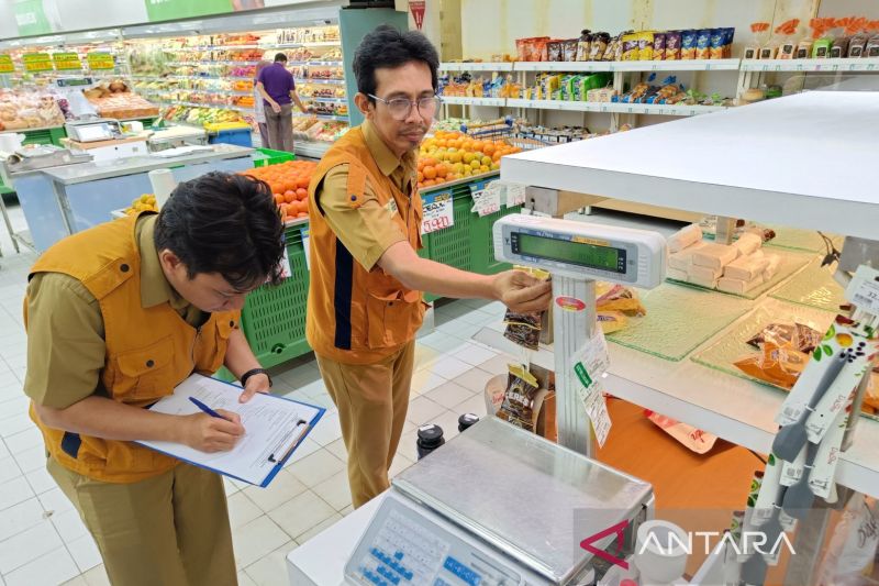 Pemkot Cirebon menggencarkan program pengawasan UTTP dan BDKT