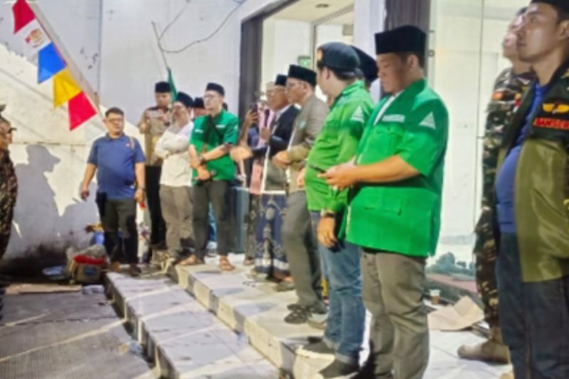 Ansor Karawang meminta polisi ungkap pelaku persekusi dan pemukulan kiai