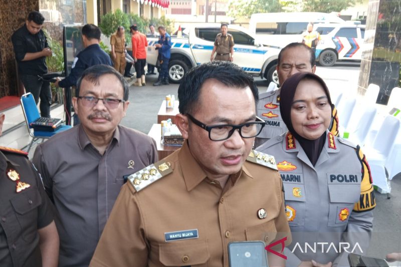 Pemkab Cirebon pastikan revitalisasi Pasar Palimanan rampung tahun ini