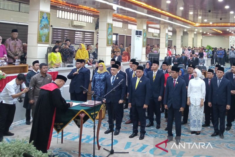 Pj Wali Kota Cirebon minta anggota DPRD periode 2024-2029 segera bentuk AKD