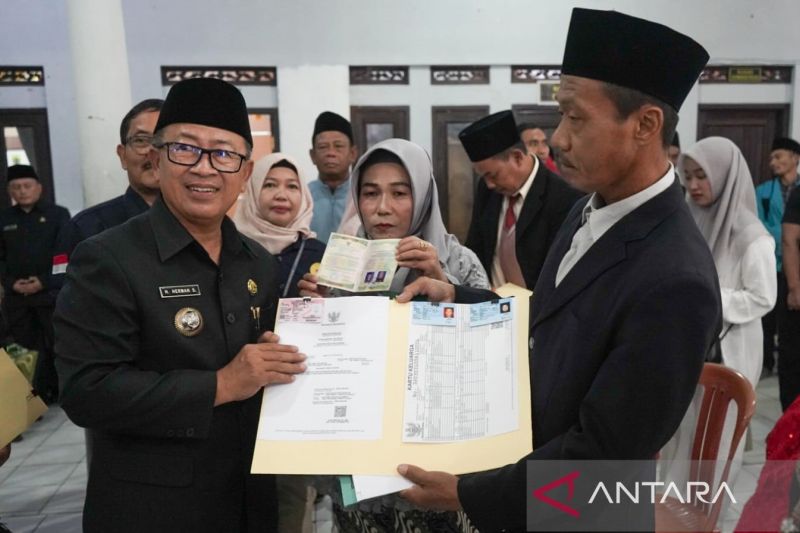 Pemkab Cianjur menanggung setengah biaya sidang isbat 73 pasangan