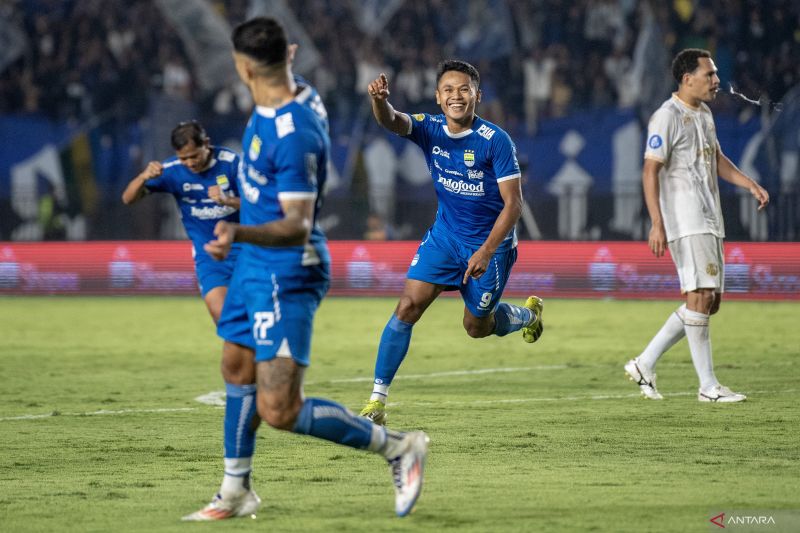 Pelatih Persib Bandung lakukan perbaikan usai dua kali gagal dapatkan tiga poin