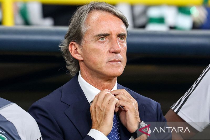 Mancini minta penggemar penuhi stadion saat Arab Saudi versus Indonesia