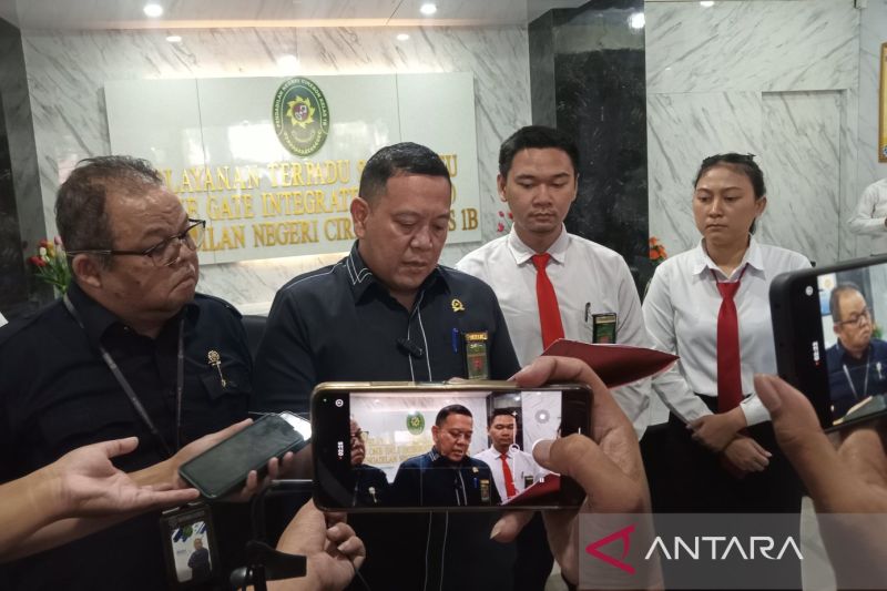 PN Cirebon merampungkan pengiriman berkas PK Saka Tatal ke MA