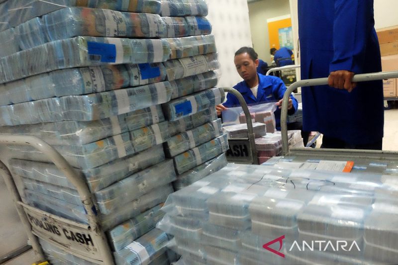 Cadangan devisa Oktober meningkat jadi 151,2 miliar dolar AS