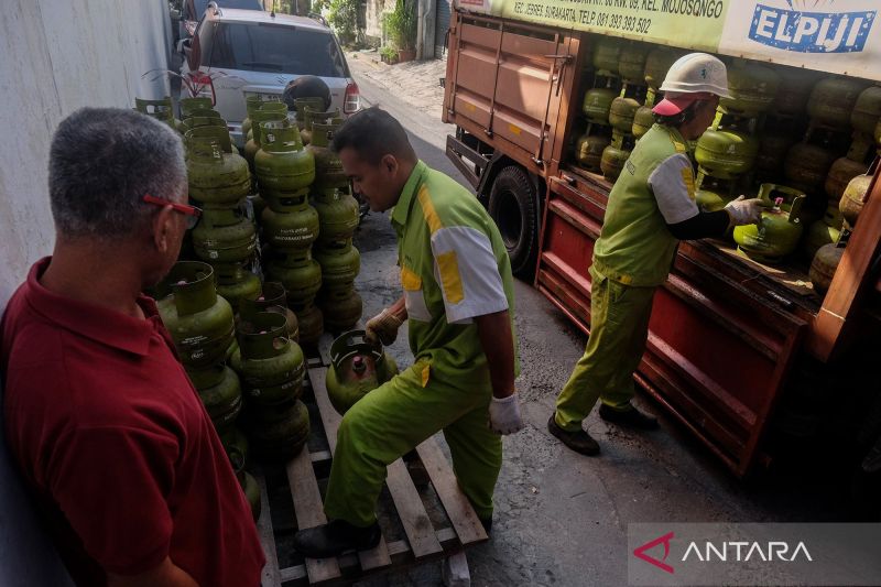 Distribusi gas elpiji subsidi di Solo