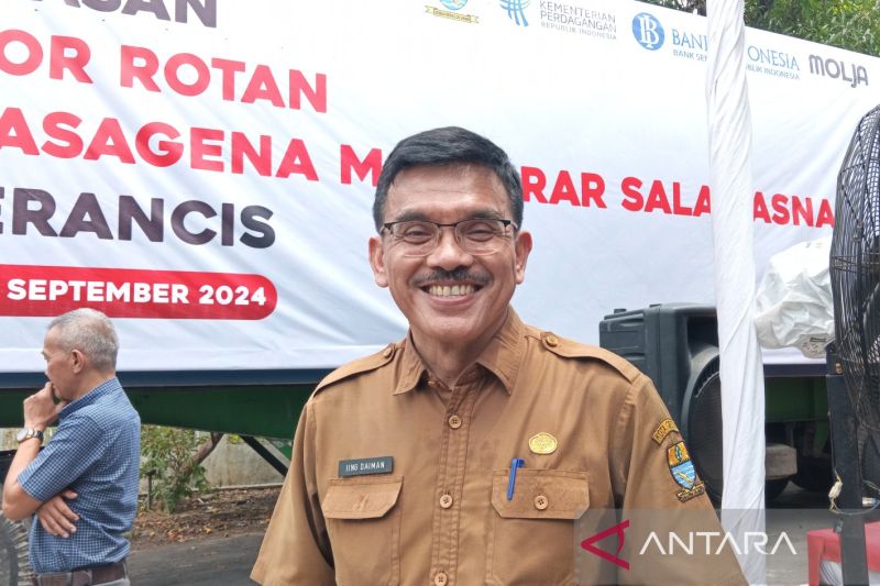 Kota Cirebon pajang produk karya warga binaan lapas di Mal UKM