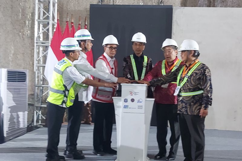 Presiden Jokowi mencanangkan koridor baru MRT Kota Bekasi-Tomang Jakarta