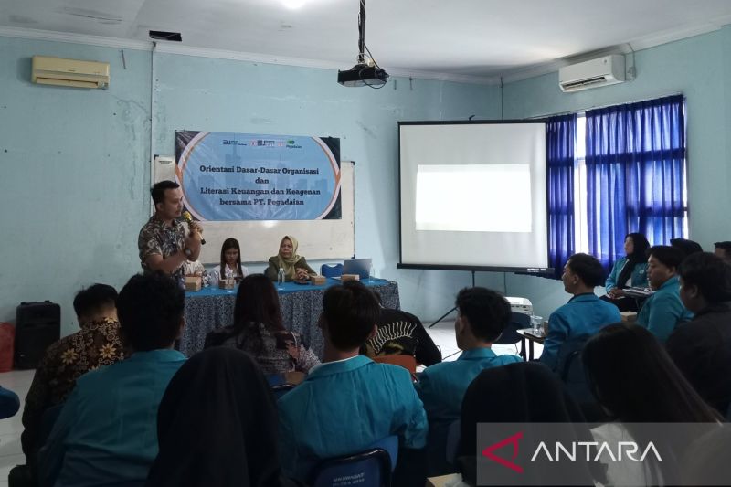 Pegadaian Cirebon mengedukasi mahasiswa berinvestasi lewat tabungan emas