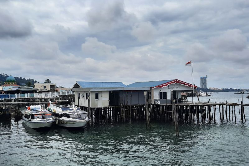 BMKG prakirakan hujan guyur Bandung dan mayoritas kota besar di Indonesia