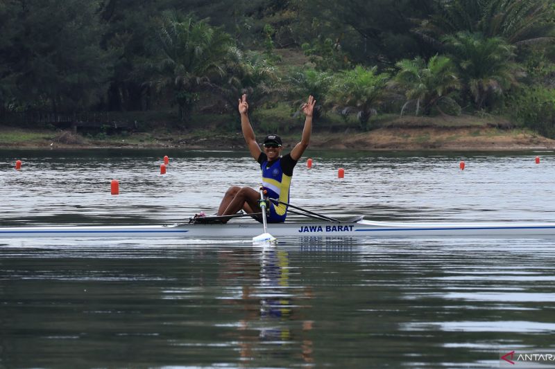 Jabar awali laga final dayung rowing dengan medali emas